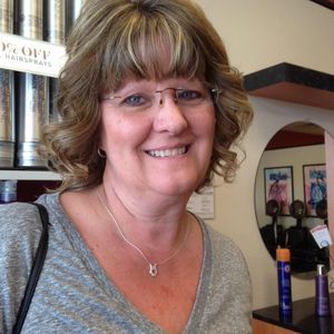 Meet your Posher, Cathy